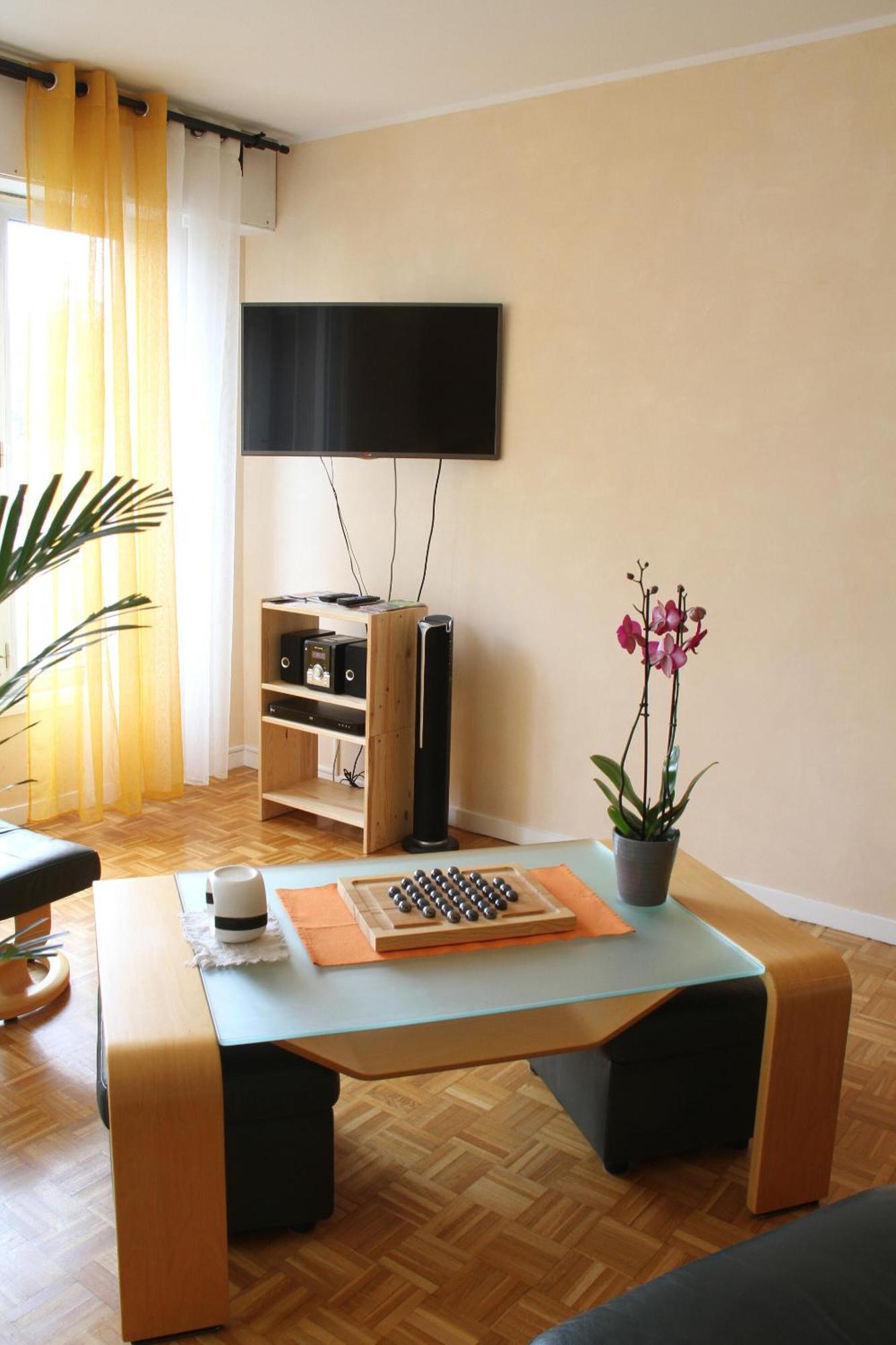 Au Lion D'or Apartment *